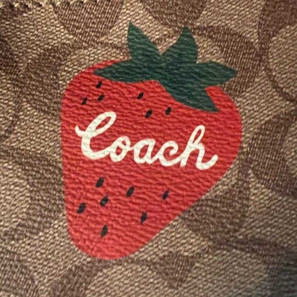 Coach Strawberry Signature Wristlet | NWT |Canvas w/ Box & Dust Bag - Picture 9 of 11